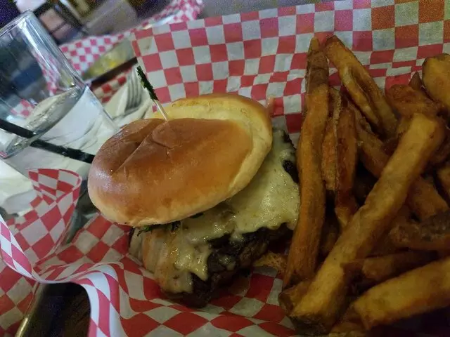 317 Burger