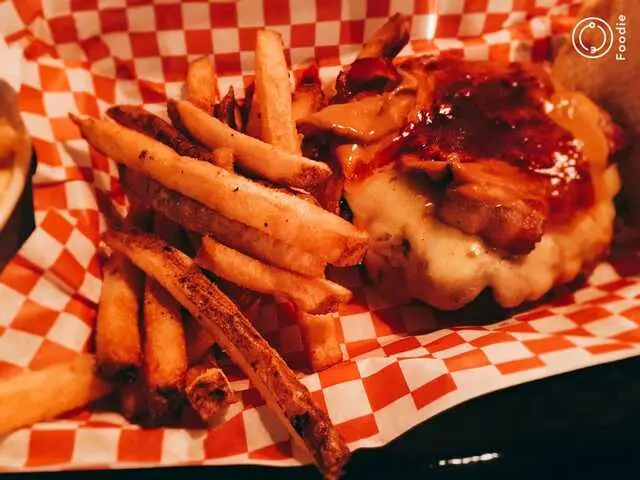 317 Burger
