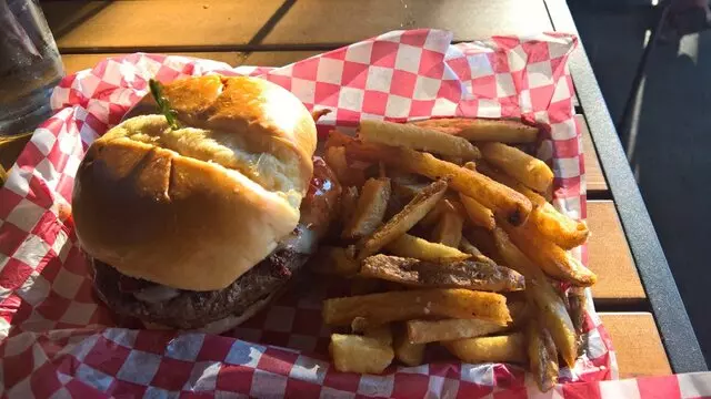 317 Burger
