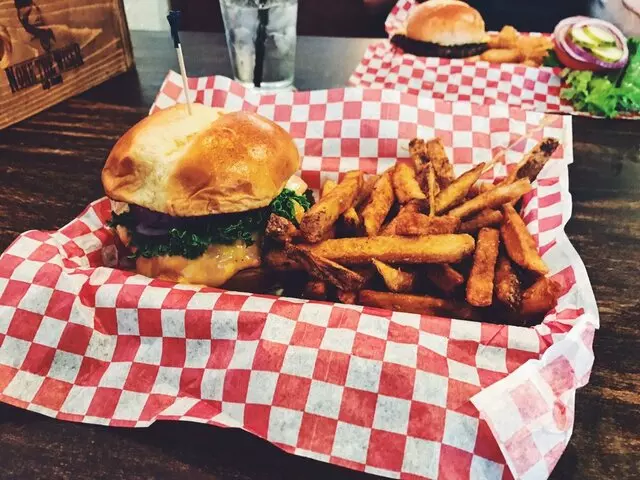 317 Burger
