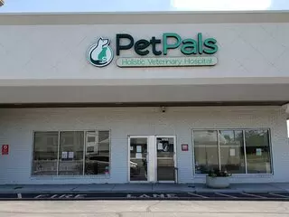Pet Pals Holistic Veterinary Hospital