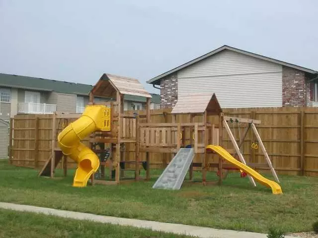 Addison Creek on Rockville Apartments