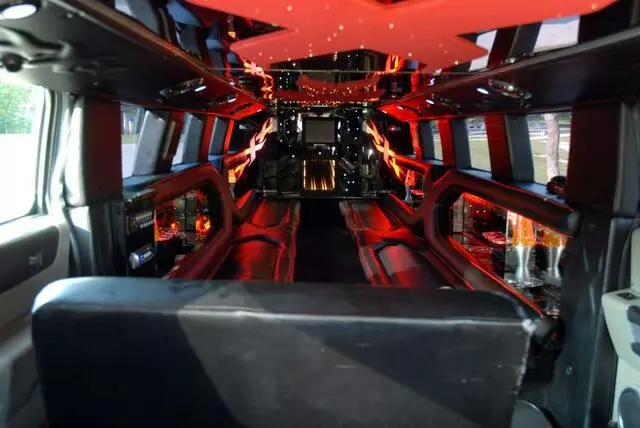 Aadvanced Limousines