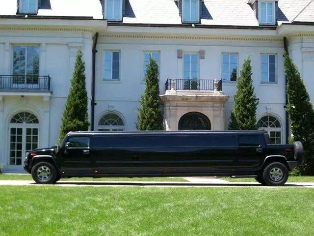 Aadvanced Limousines