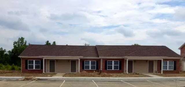Arborwood at Mann Road Apartments