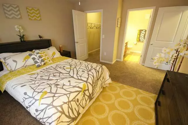Arborwood at Mann Road Apartments