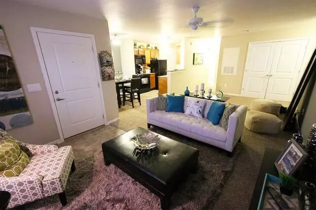 Arborwood at Mann Road Apartments