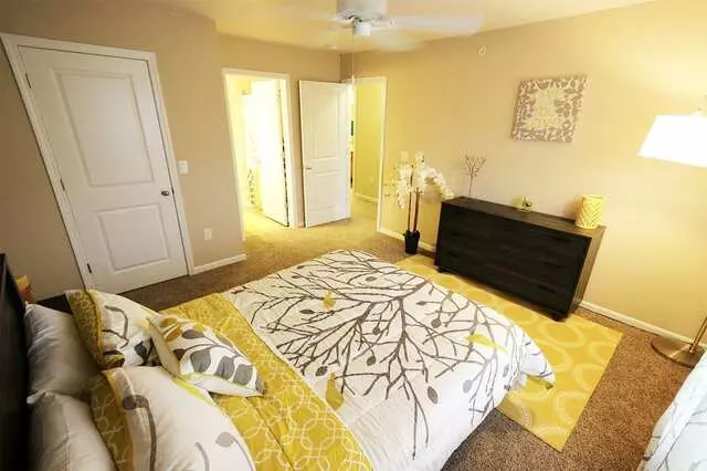 Arborwood at Mann Road Apartments