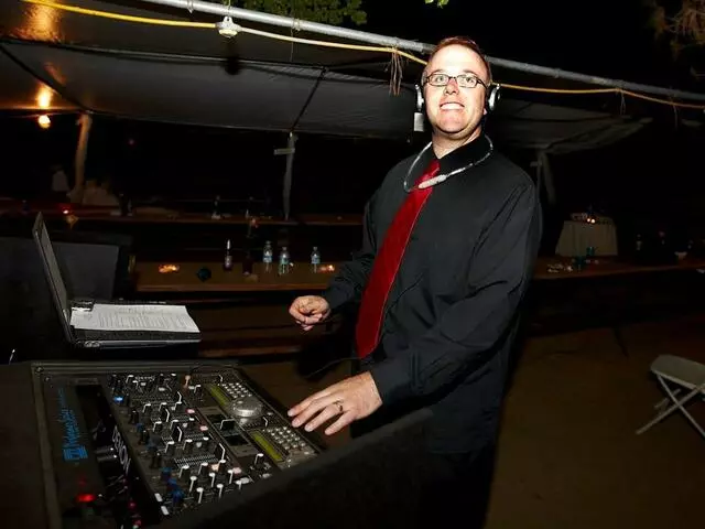 Aaron’s DJ Services