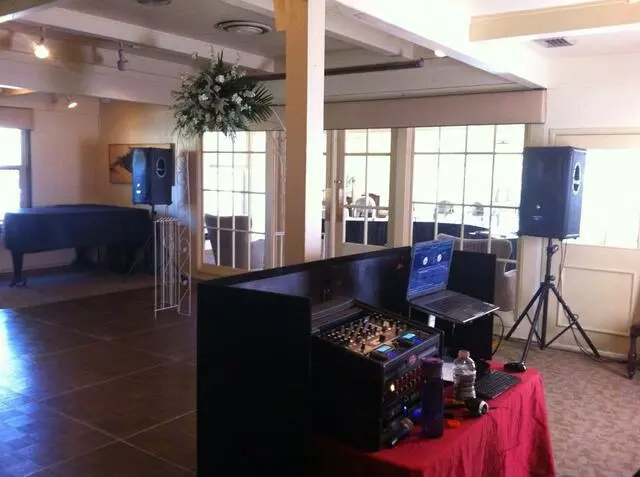 Aaron’s DJ Services