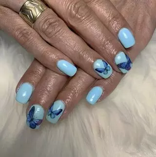Zafiro Nails