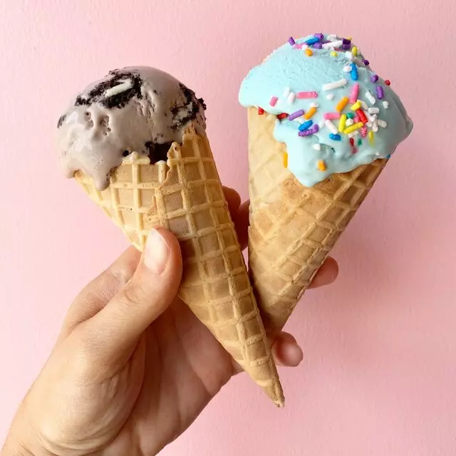Smallcakes Cupcakery & Creamery