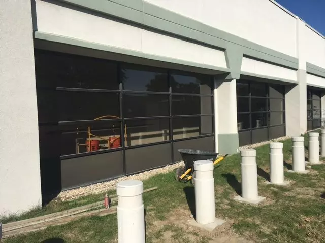 Arco Glass