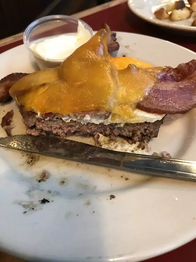 Alibi’s Grill
