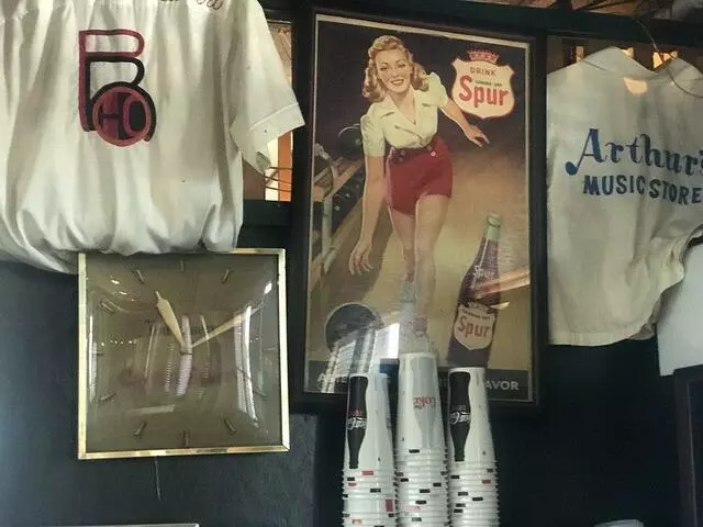 Atomic Bowl Duckpin