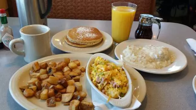 Art’s Skillet