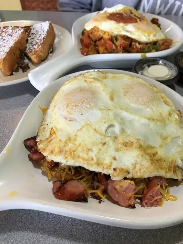 Art’s Skillet