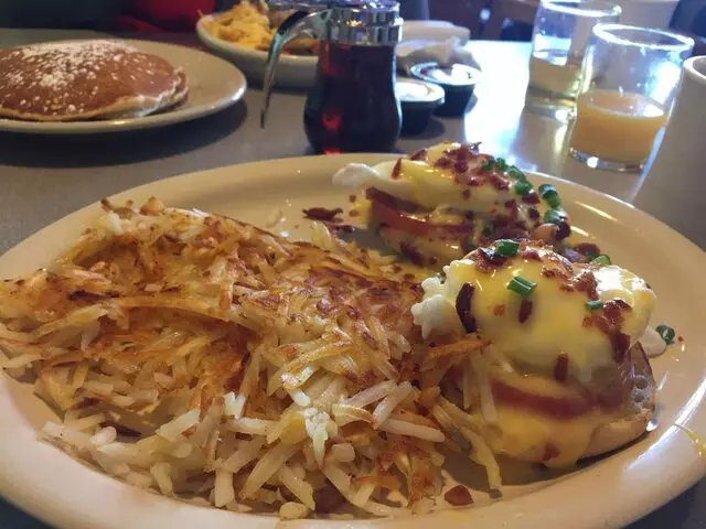 Art’s Skillet