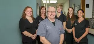 Lockhart Dentistry: Bruce Lockhart, DDS