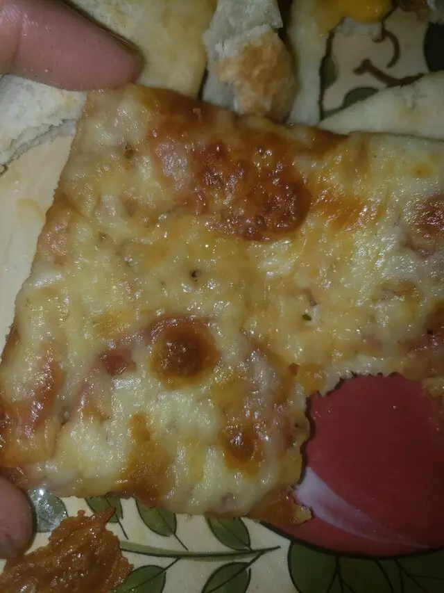 Aunt Polly’s Pizza