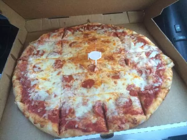 Aunt Polly’s Pizza