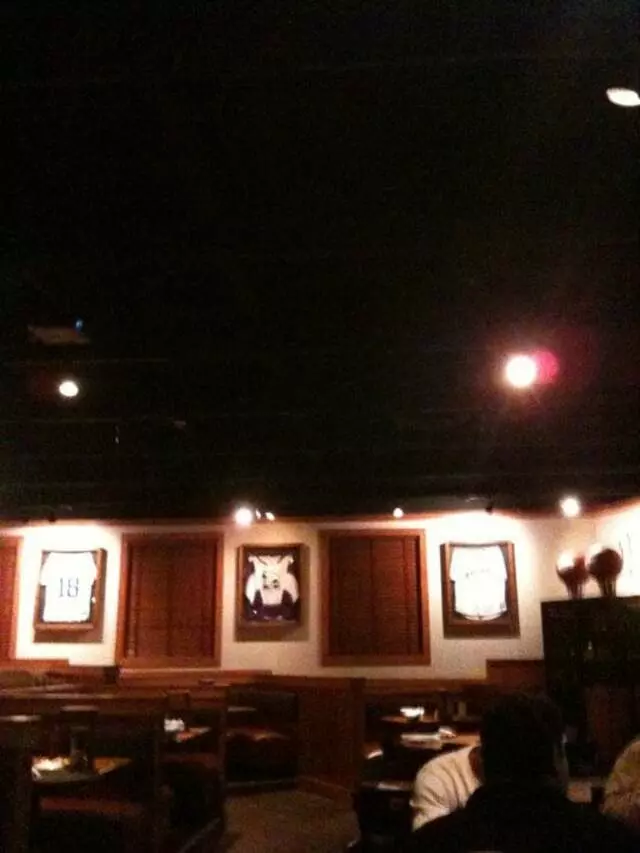 Bench Warmers Sports Bar & Grille