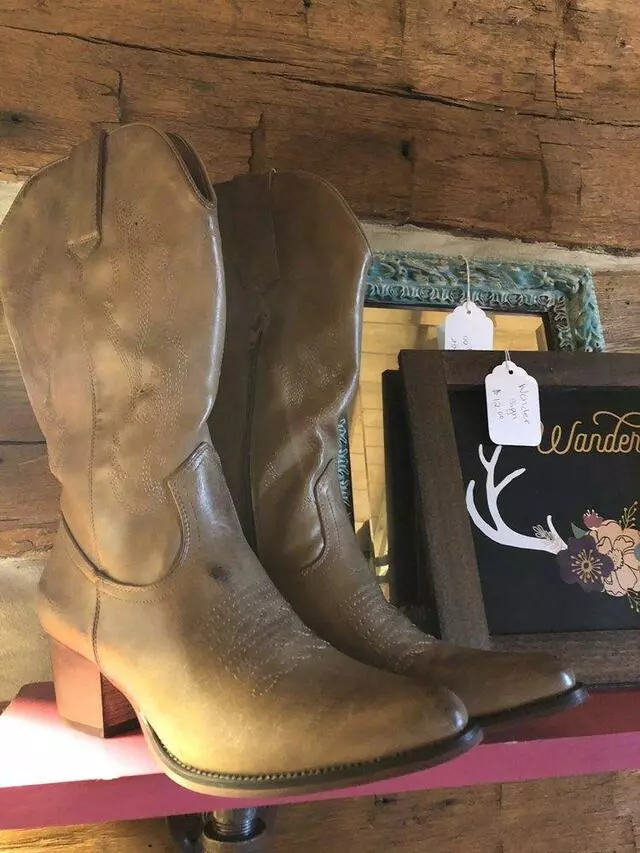 Athena’s Fashion Boutique