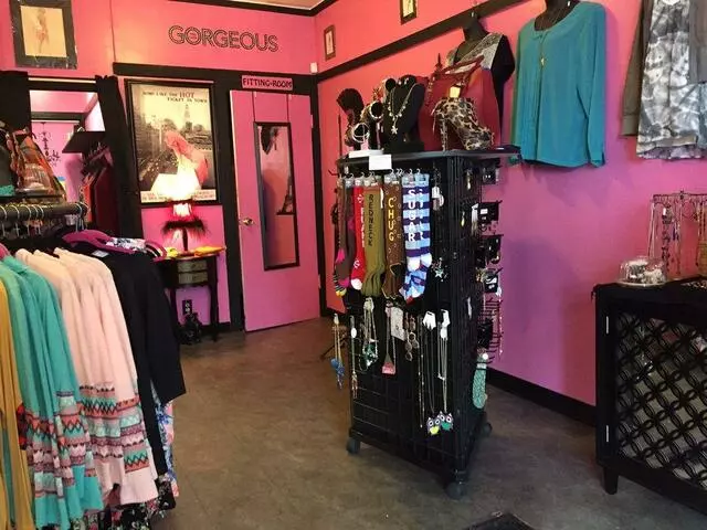Athena’s Fashion Boutique