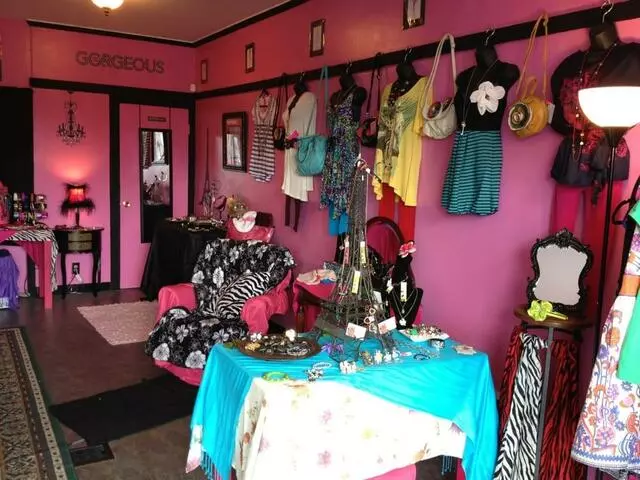 Athena’s Fashion Boutique