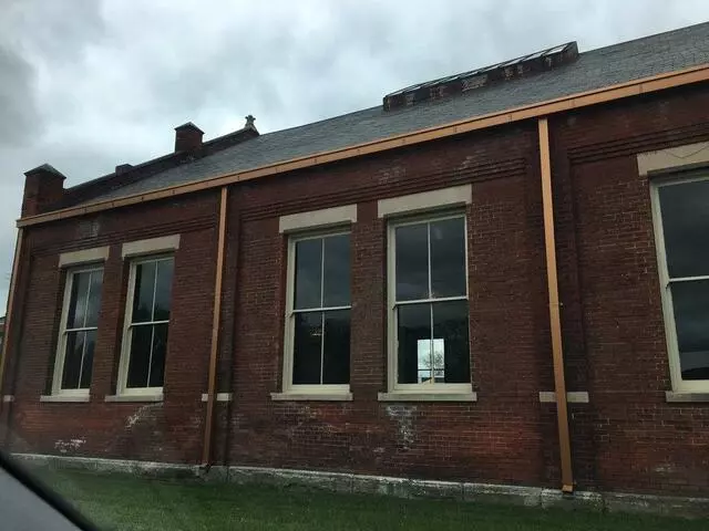 1899