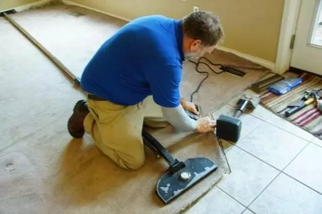 All Colors Carpet Cleaning Indianapolis Stretching-Repairs