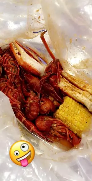 Blue Crab Juicy Seafood