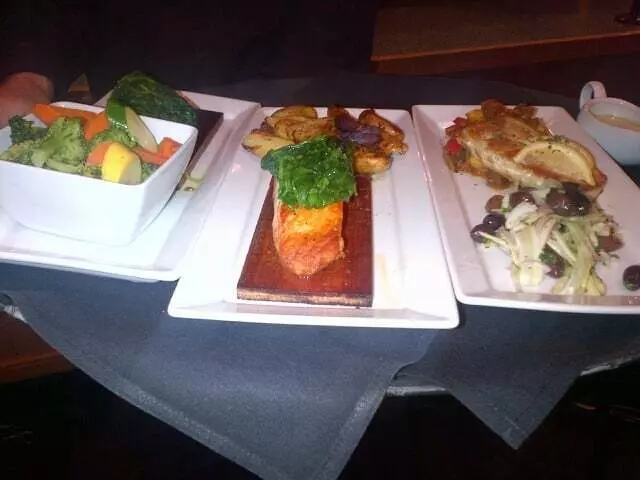 120 West Bar & Grill