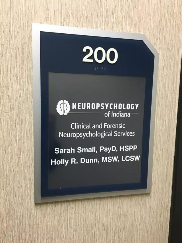Holly Dunn Family Therapy