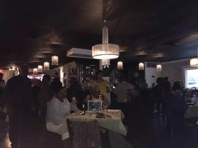 AJ’s Lounge