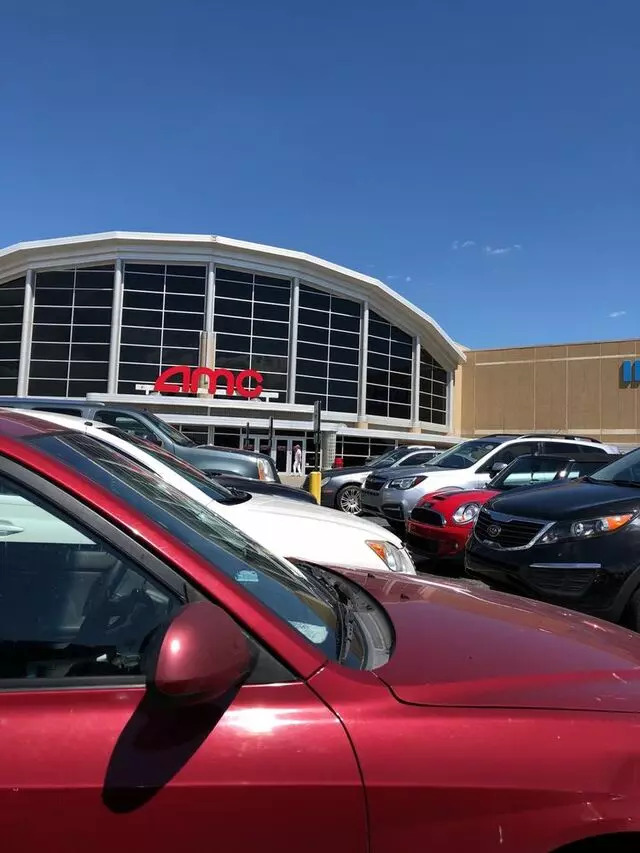 AMC Indianapolis 17