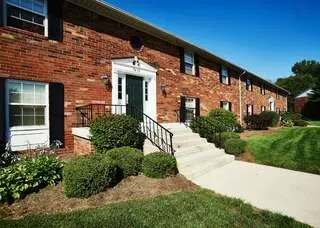 Ashton Brook Apartments