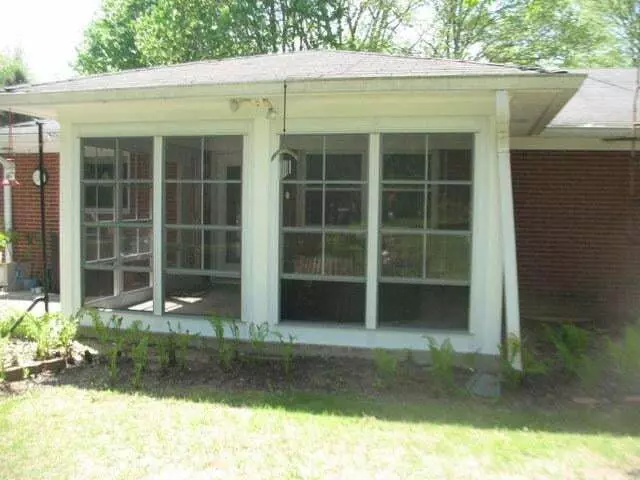 American Patio Enclosures
