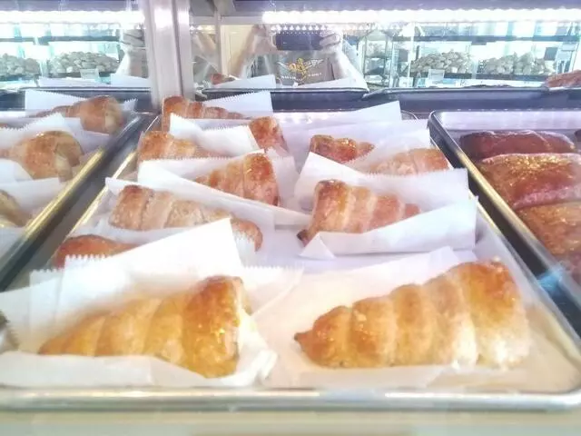 Artisan Bakery