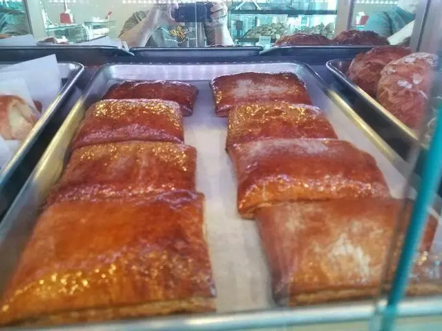 Artisan Bakery