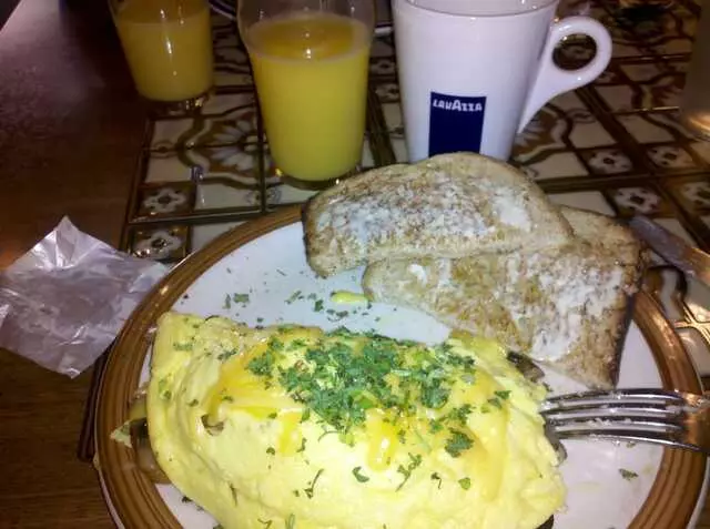A2Z Cafe