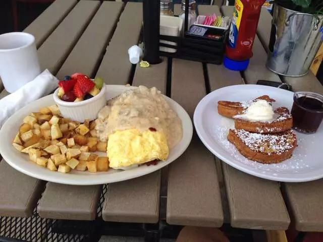 A2Z Cafe