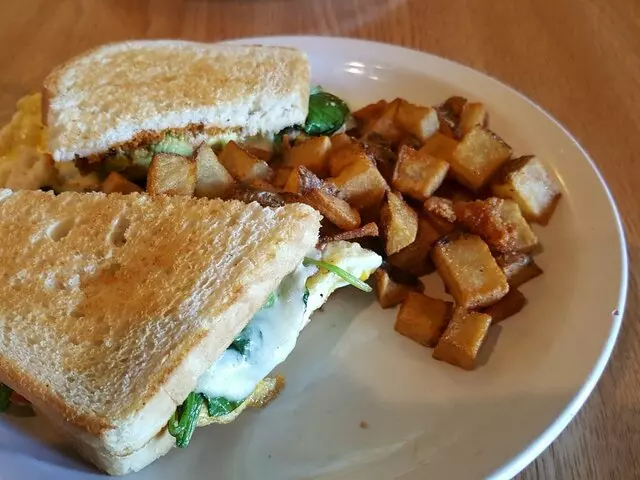 A2Z Cafe