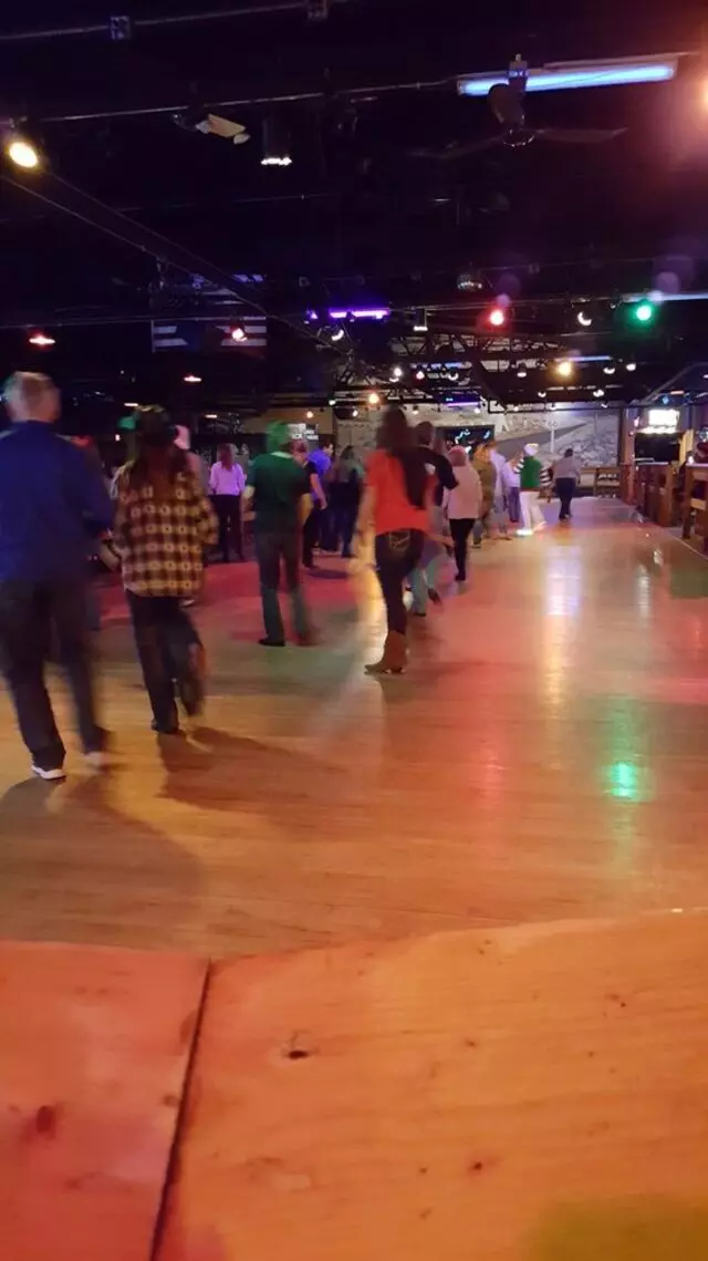 8 Seconds Saloon