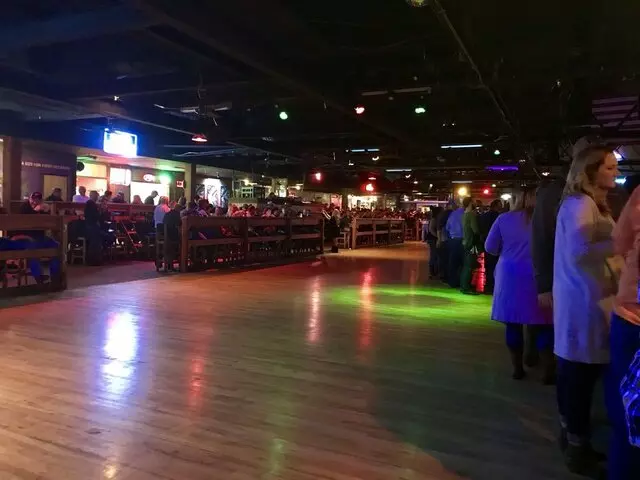 8 Seconds Saloon
