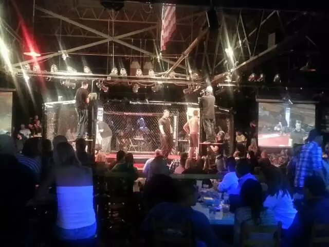 8 Seconds Saloon