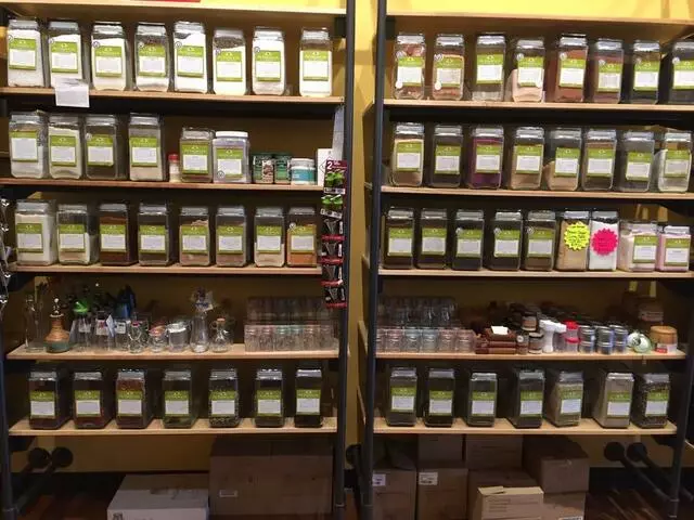Artisano’s Oils & Spices