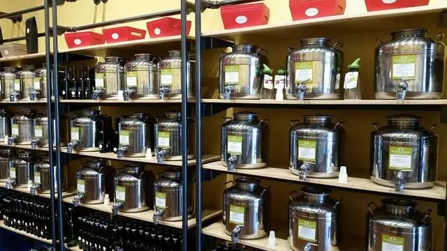 Artisano’s Oils & Spices