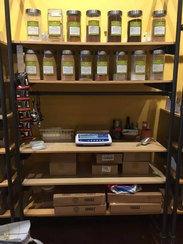 Artisano’s Oils & Spices