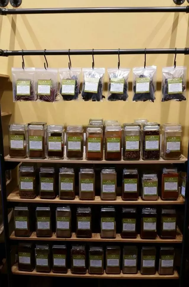 Artisano’s Oils & Spices